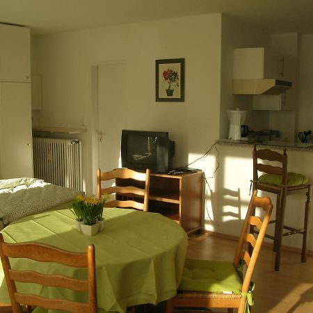 Ferienwohnung Andrea Kuehlein ツィルンドルフ エクステリア 写真